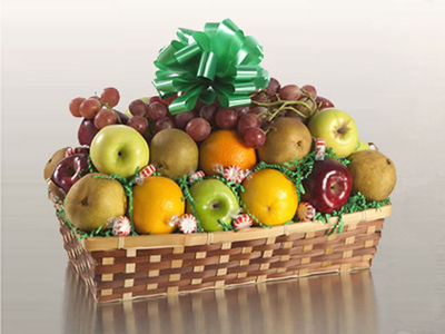 Carnegie 31-piece Fruit Basket
